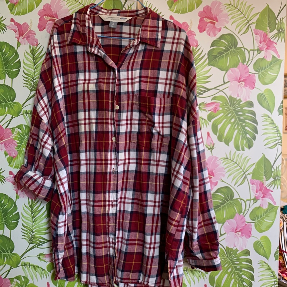 Old Navy red plaid boyfriend button-down shirt